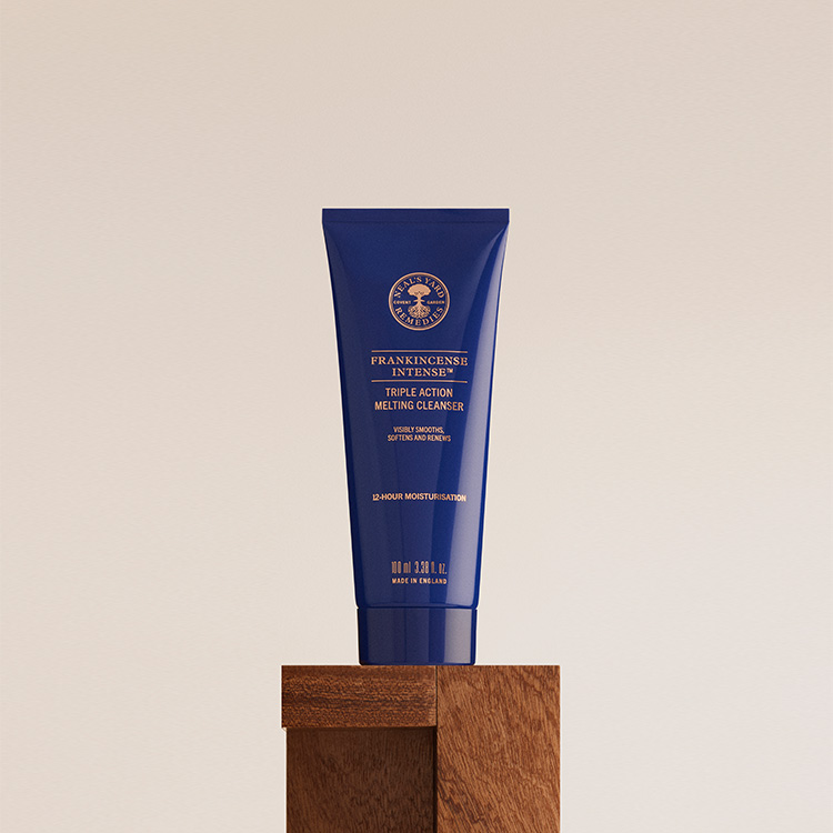 NYR Frankincense Intense クレンジング 100ml フランキンセンス インテンス トリプルアクション メルティング